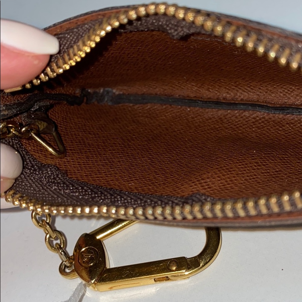 ❌Authentic Louis Vuitton Monogram Key Pouch Cles - Picture 10 of 11
